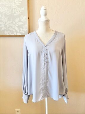 Express Light Gray V-Neck Button-Front Blouse